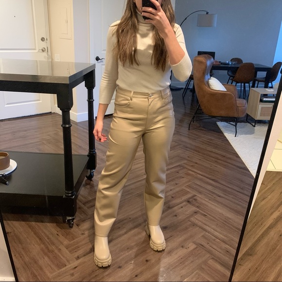 Aritzia Wilfred Melina Pant in Sand Bluff - Picture 4 of 7